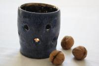 Ceramiczny świecznik beczułka- granatowy